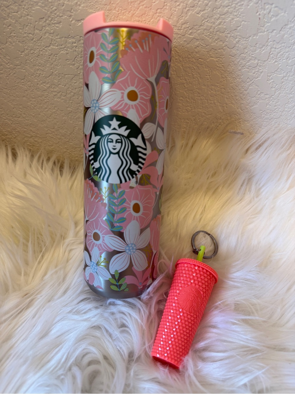 Starbucks 2020 Pink Floral Double Walled Stainless Steel Tumbler HTF, Keychain